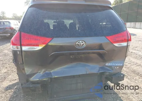 2013 Toyota Sienna Le V6 8 Passenger из США, поврежденный, VIN 5TDKK3DC7DS295982